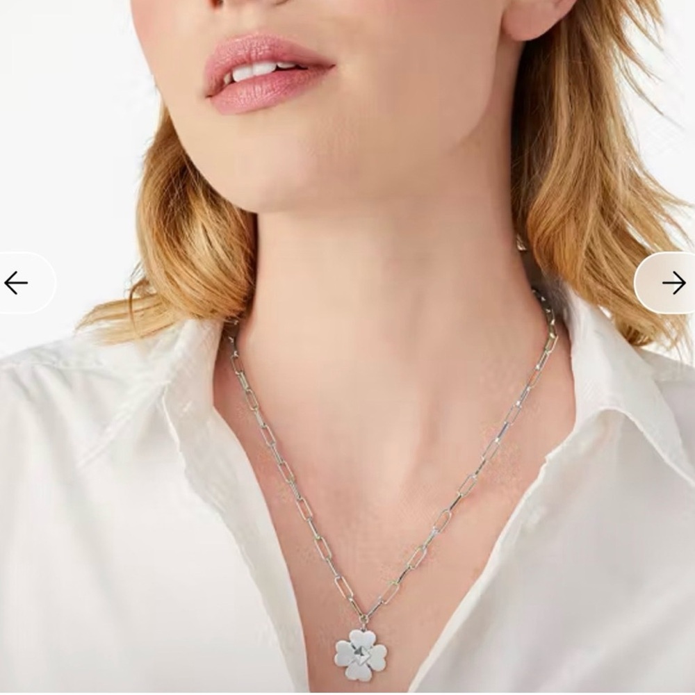 LIKE NEW, KATE SPADE, SPADE FLOWER SILVER PAPERCLIP PENDANT NECKLACE.